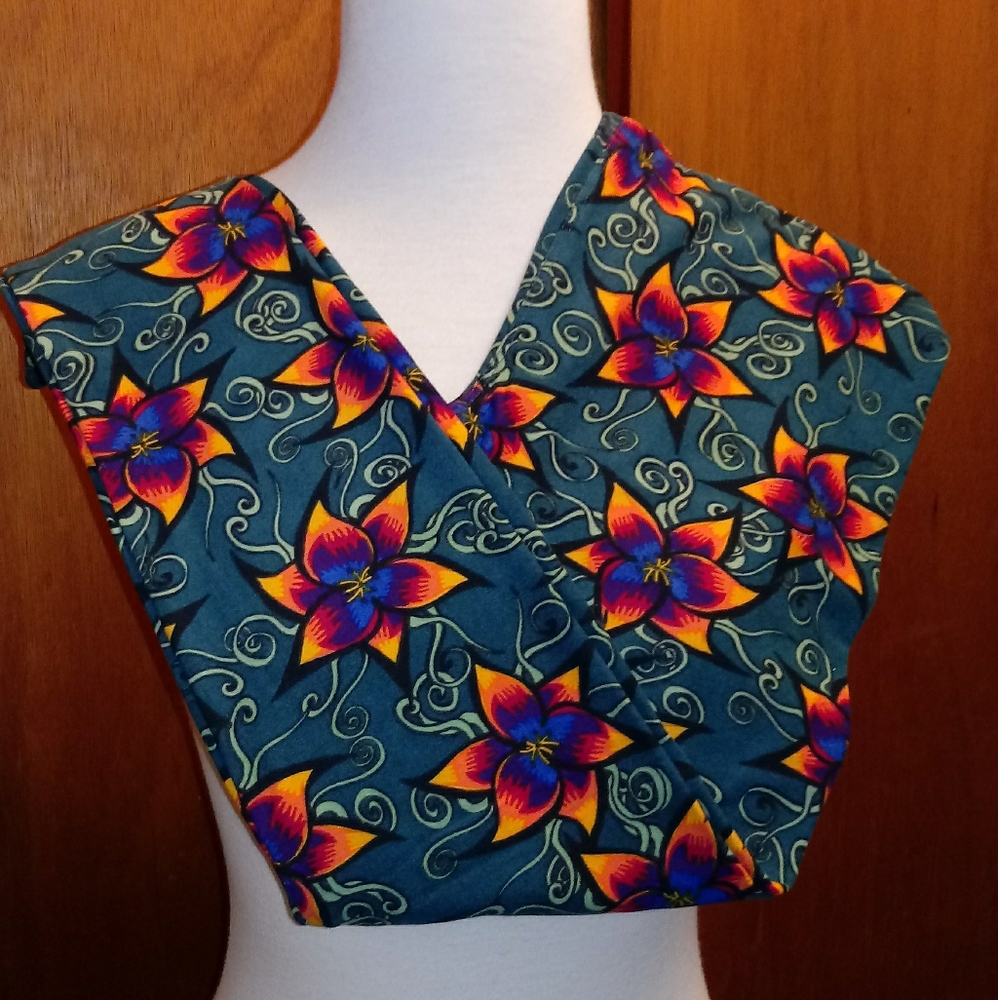 Super rare OS LuLaRoe plumeria leggings